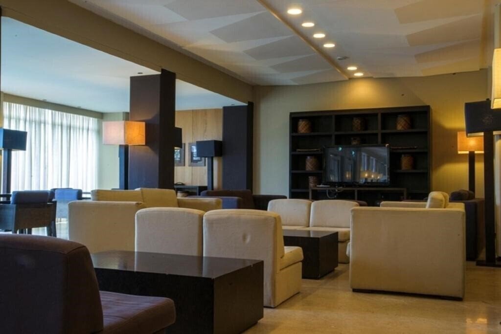 Изображение Carcavelos Beach 4*