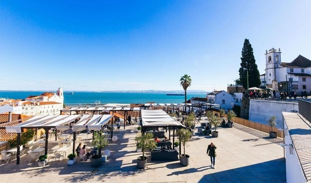 Картинка Pousada De Alfama 4*