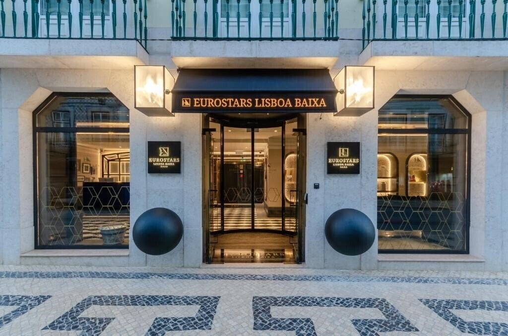 Отель Eurostars Lisboa Baixa 4*