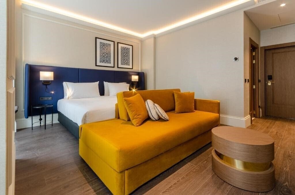 Фото Eurostars Lisboa Baixa 4*