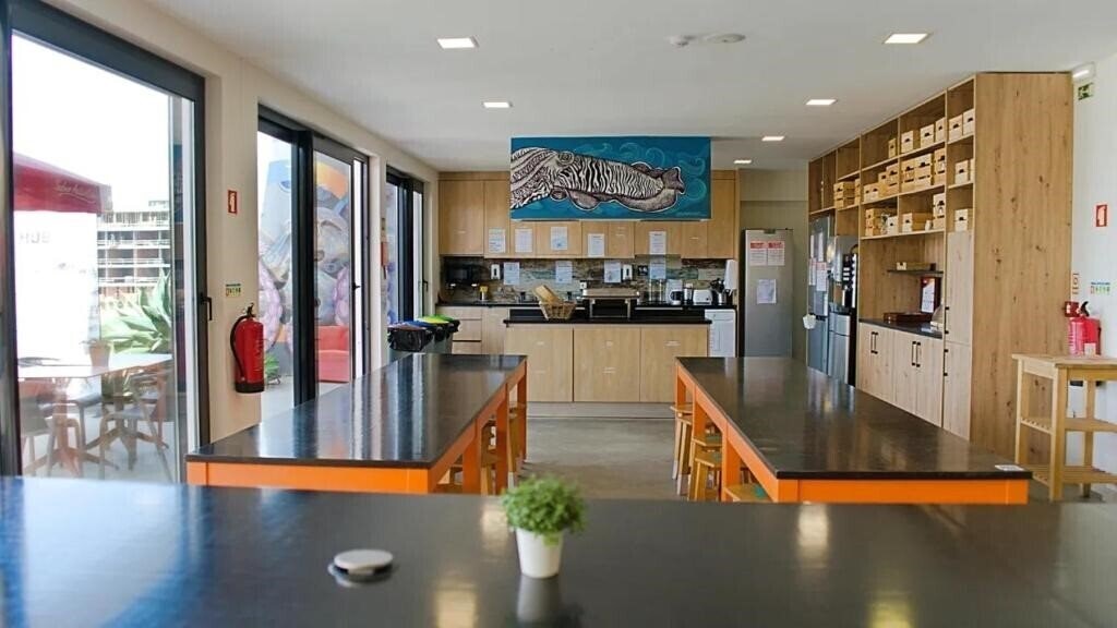 Фото Aktion Ericeira Surf Hostel 3*
