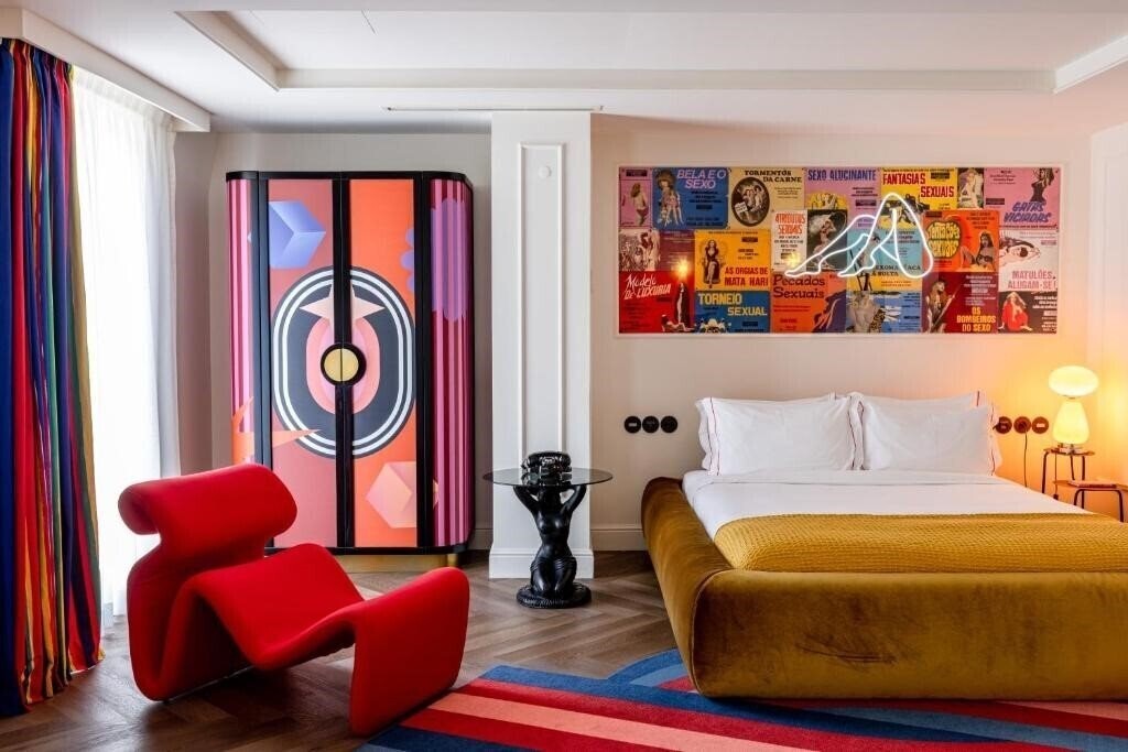 Отель Upon Angels 4*