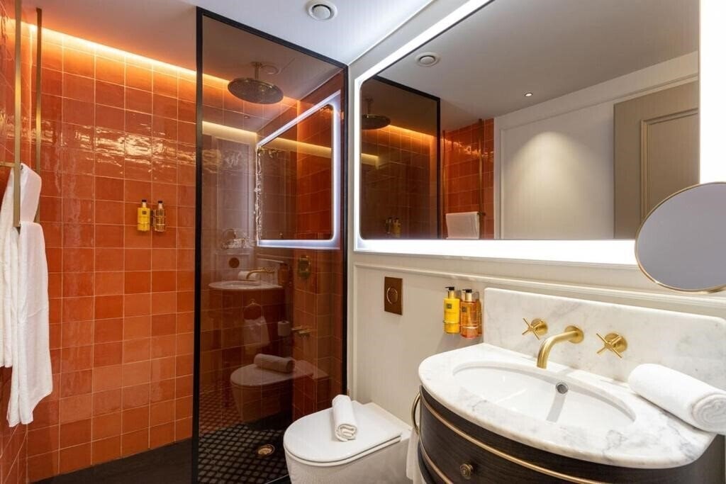 Изображение Upon Angels 4*