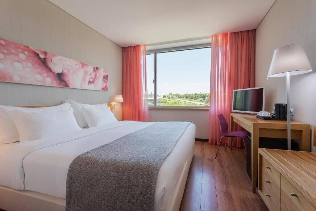 Зображення Fenix Garden 3*