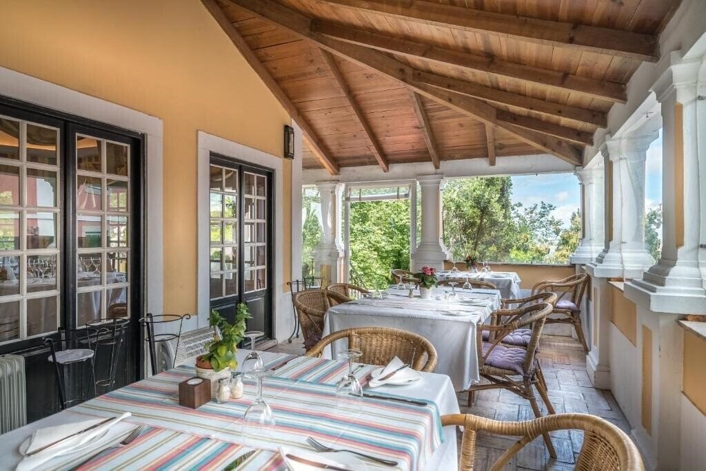 Зображення Lawrence'S 5*