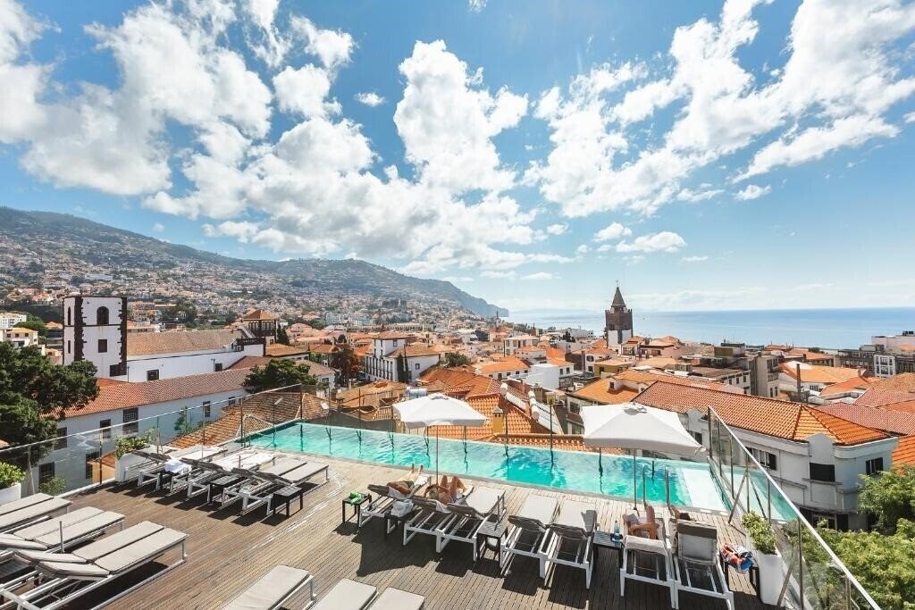 Картинка Castanheiro Boutique 4*
