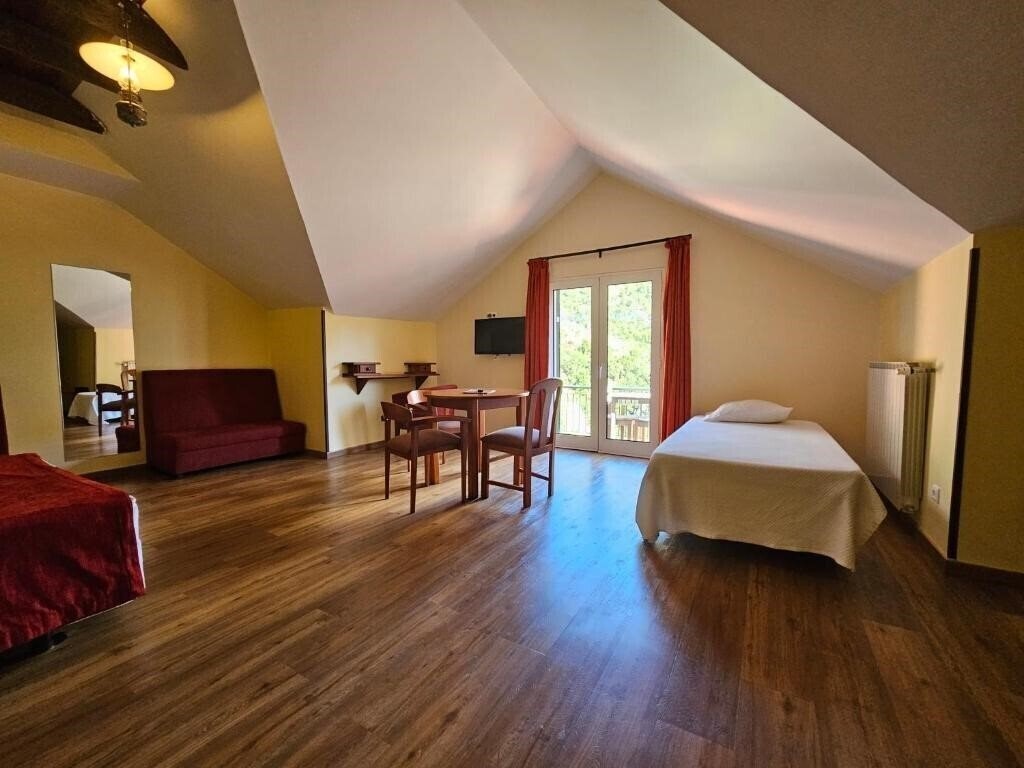 Фото Valley View Hotel Encumeada 3*