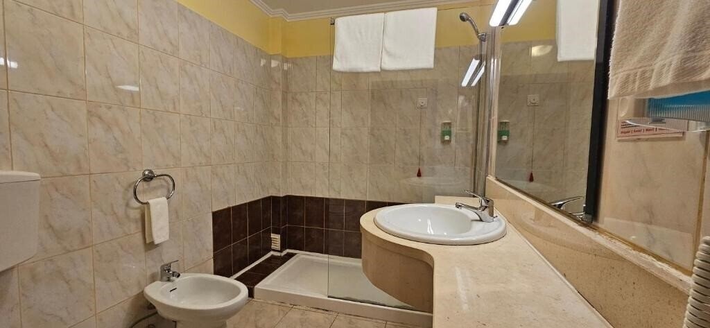 Фотографія Valley View Hotel Encumeada 3*