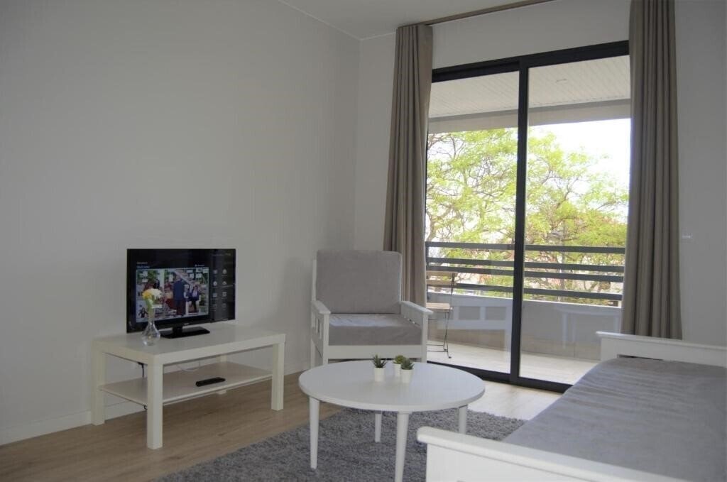 Фотографія Vitoria Apartamentos by Petit Hotels 3*