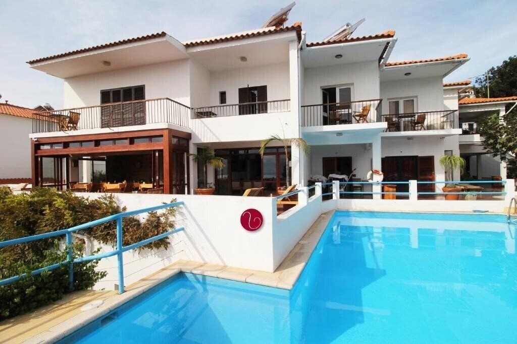 Готель Residencial Vila Lusitania 3*