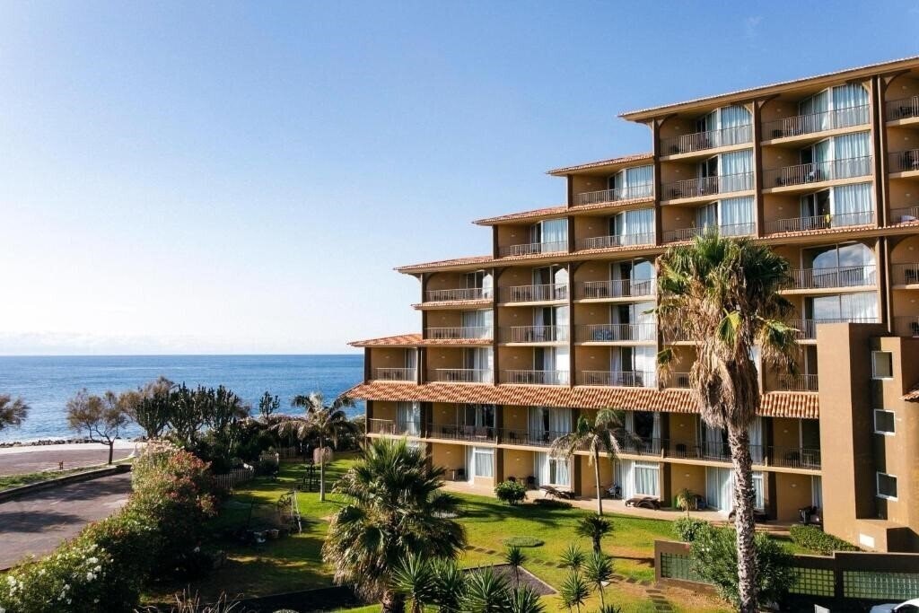 Фото Four Views Oasis 4*
