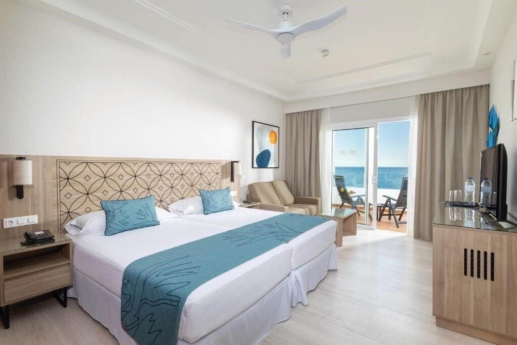 Фото Riu Madeira 4*