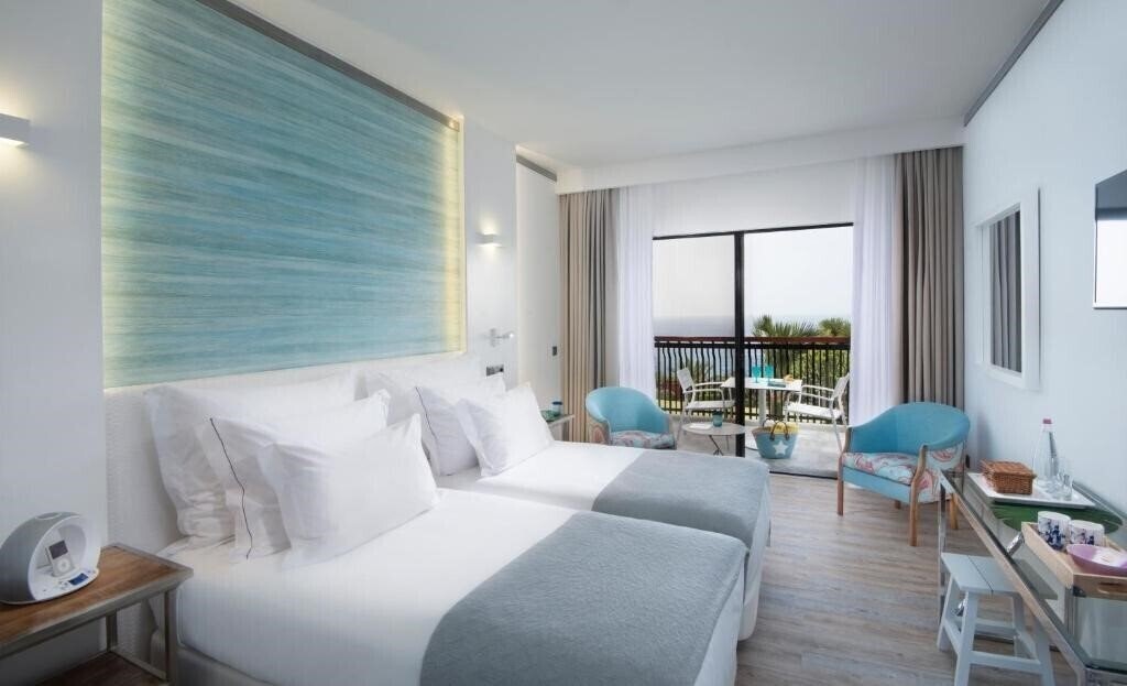 Фото Baia Azul 4*