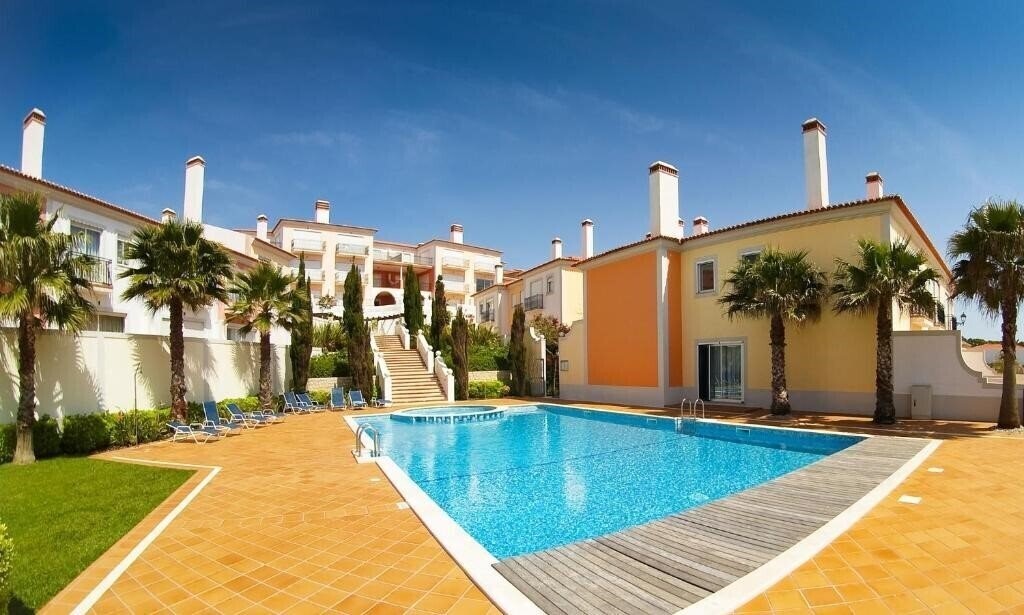 Фотографія The Village Praia d’el Rey 4*