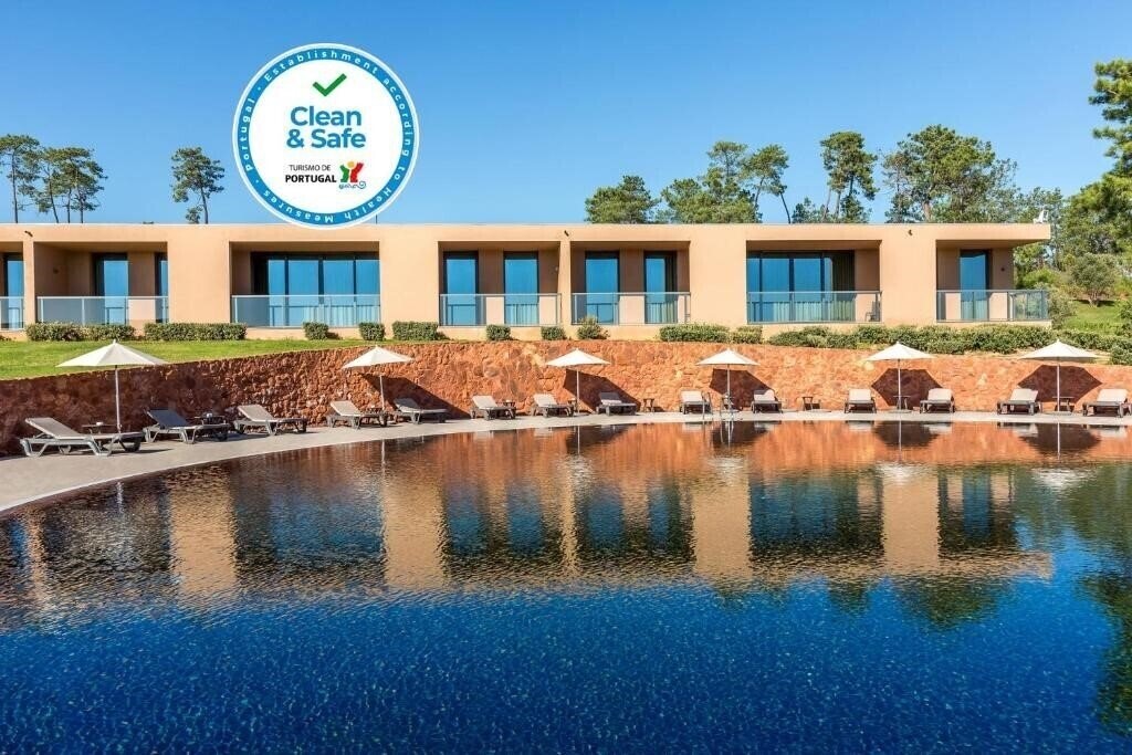Изображение NAU Morgado Golf & Country Club 4*
