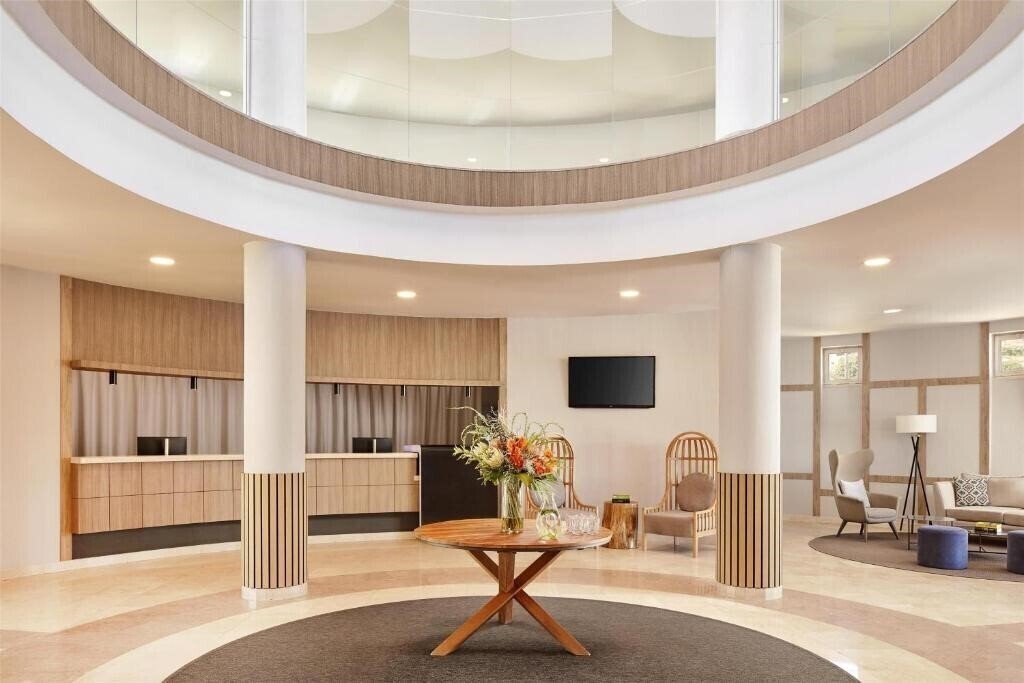 Картинка NH Marina De Portimao 4*