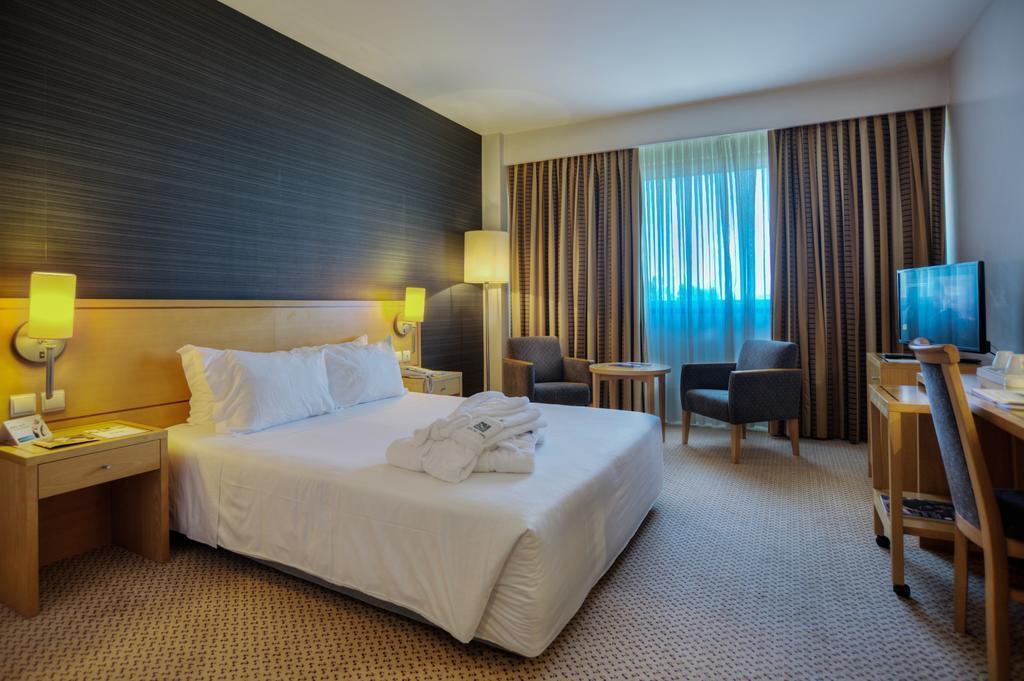 Фотографія Quality Inn Portus Cale 4*