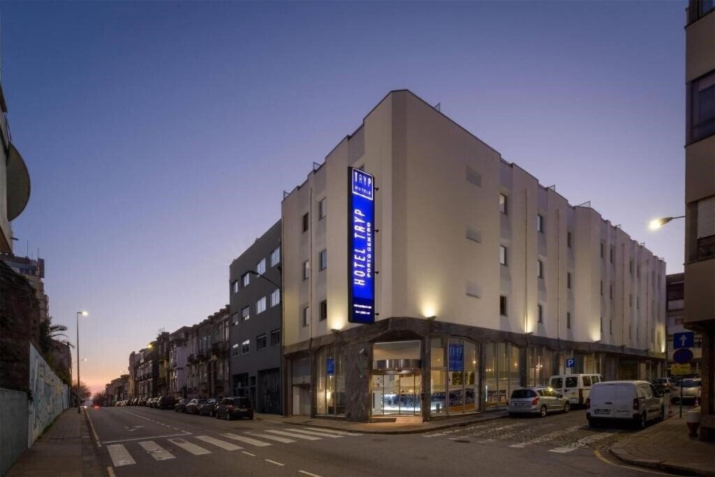 Фото Tryp Porto Centro 3*