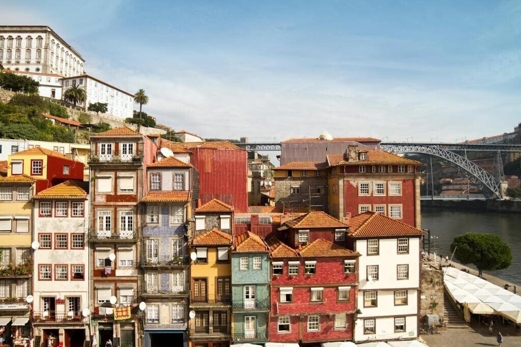 Картинка Carris Porto Ribeira 3*