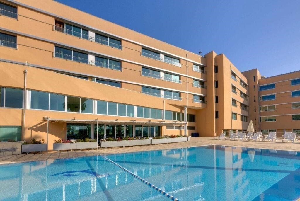 Отель Tryp Porto Expo 3*