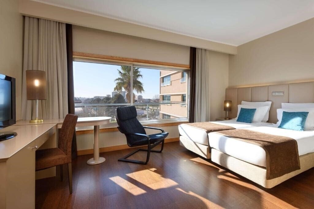 Фото Tryp Porto Expo 3*