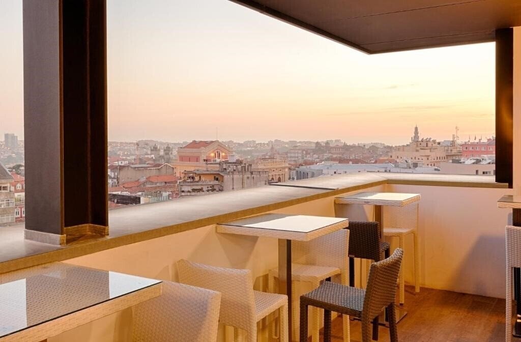 Готель Premium Porto Downtown 4*