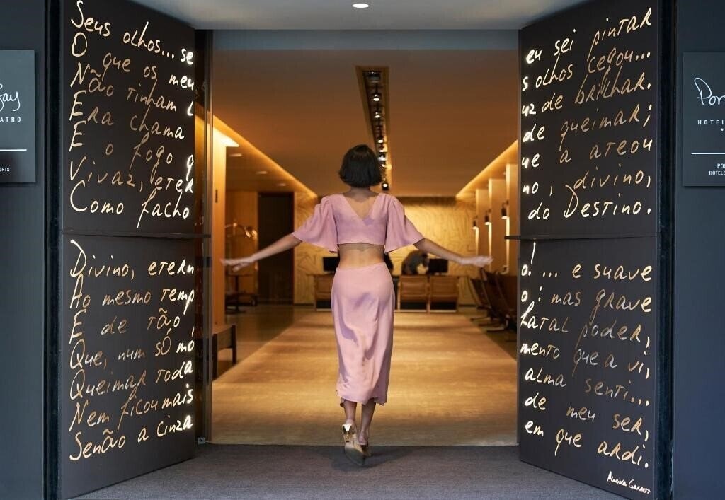 Отель PortoBay Teatro 4*