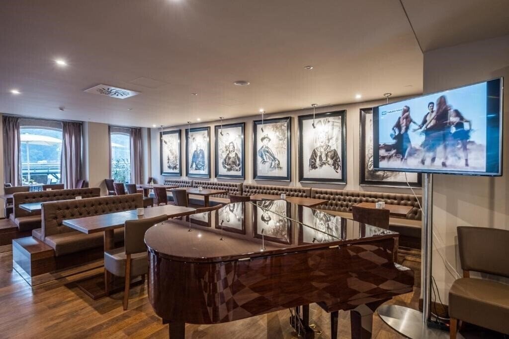 Зображення Vila Gale Porto Ribeira 4*