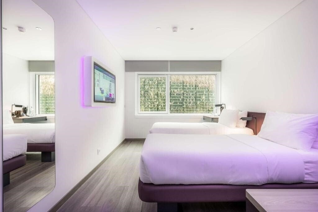 Фото Yotel Porto 4*