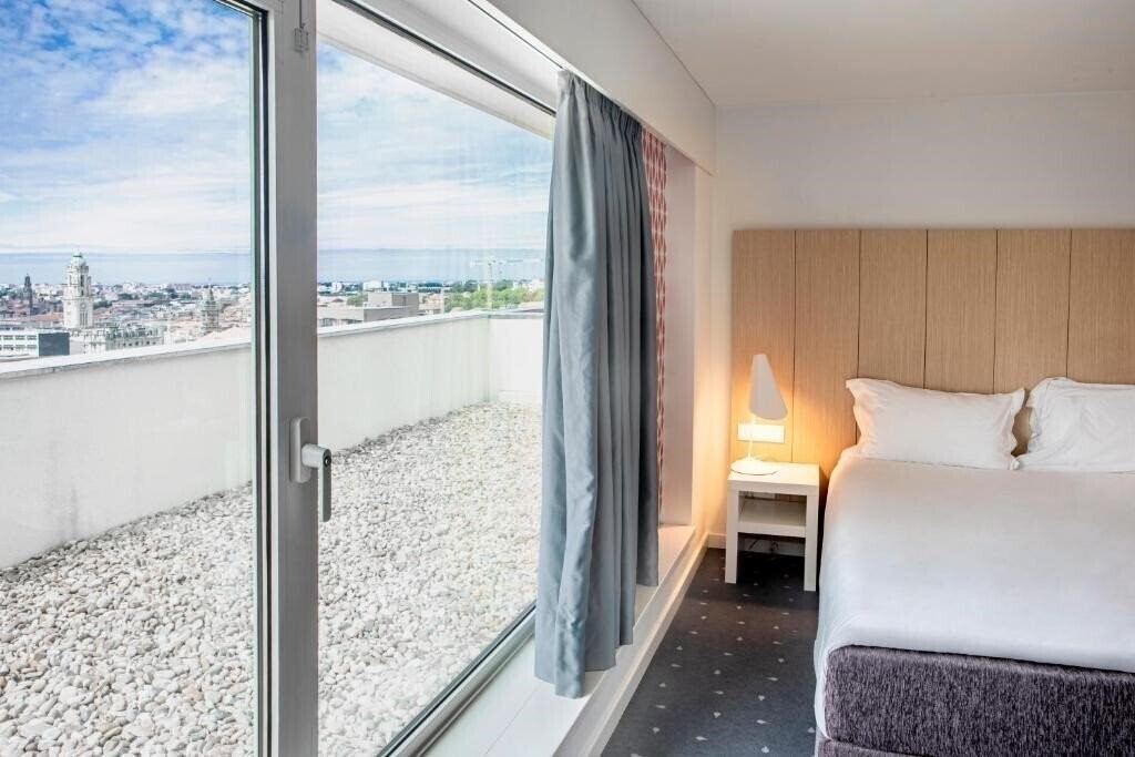 Фото Stay Hotel Porto Centro Trindade 3*