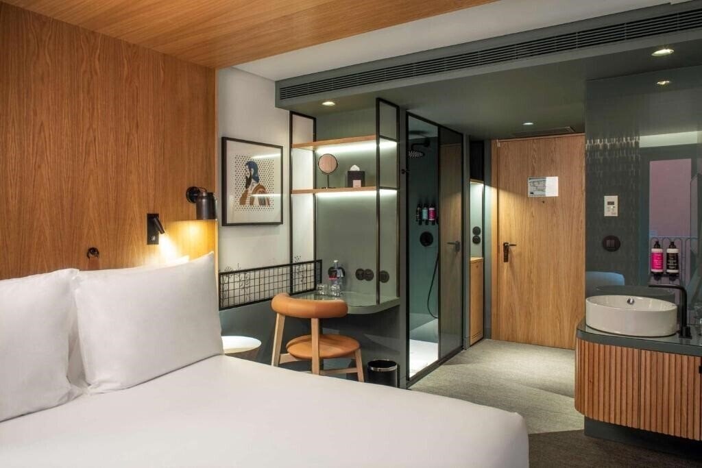 Фотографія Se Catedral Hotel Porto, Tapestry Collection by Hilton 4*