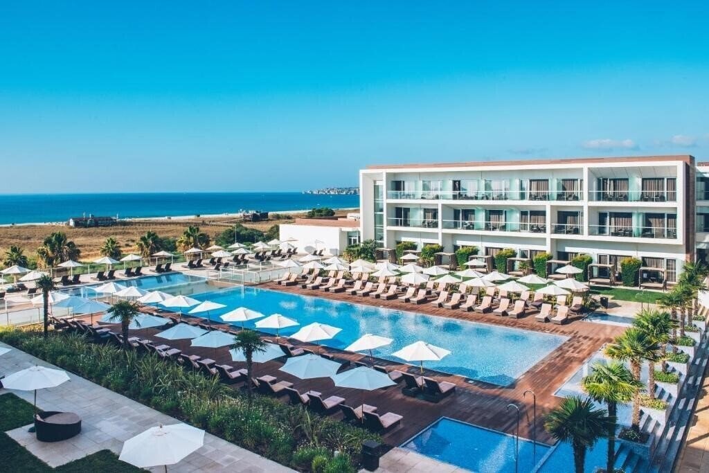 Отель Iberostar Selection Lagos Algarve 5*