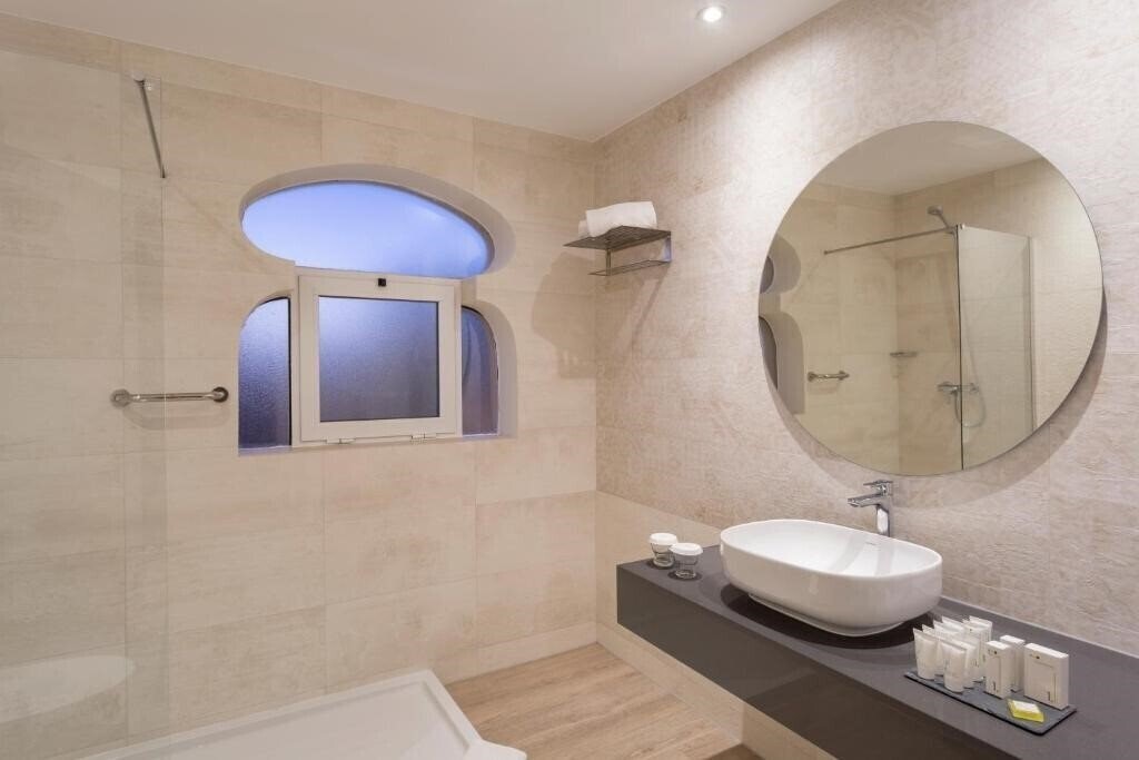 Фотография Ap Oriental Beach Hotel 4*