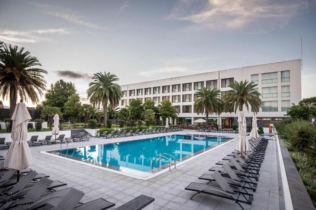 Изображение Azoris Royal Garden Leisure & Conference Hotel 4*