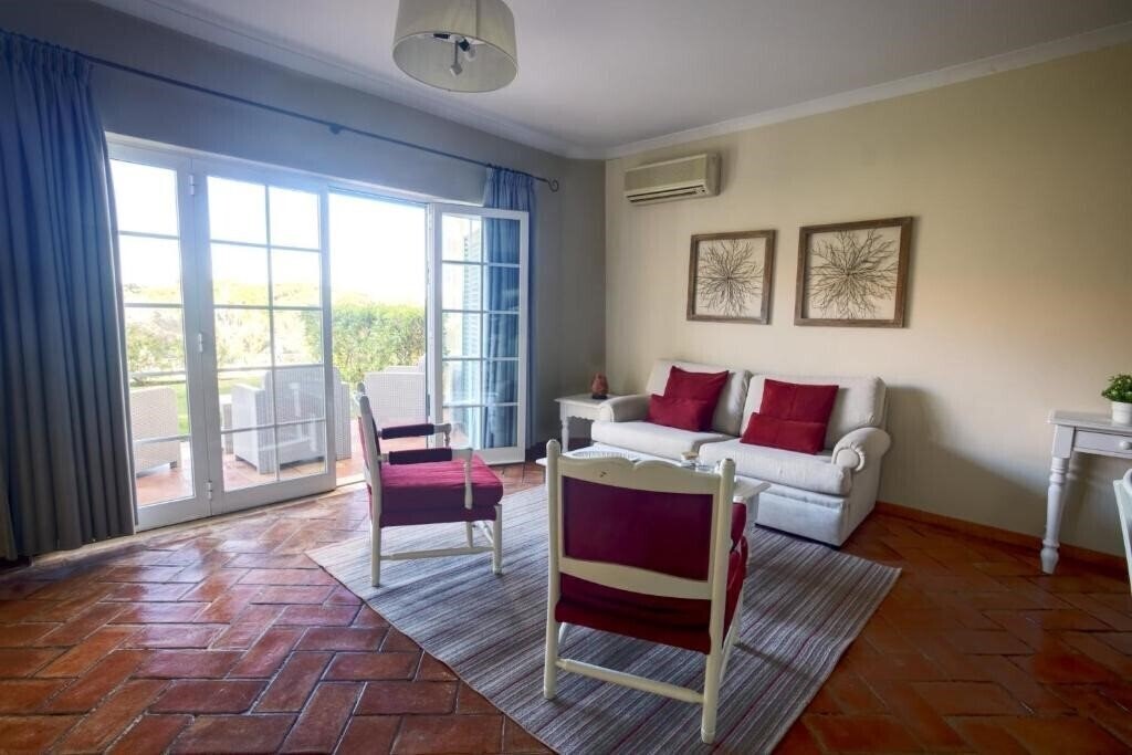 Картинка Longevity Cegonha Country Club 4*