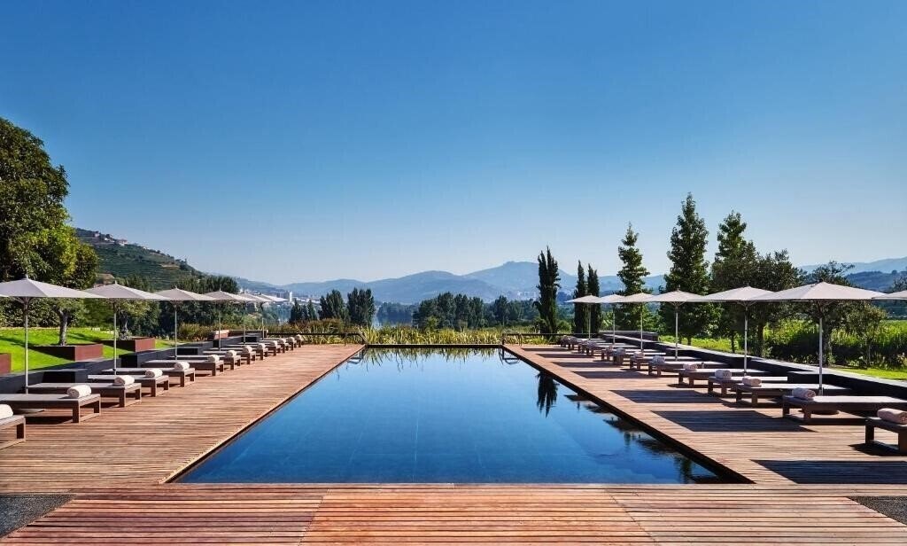 Готель Six Senses Douro Valley 5*