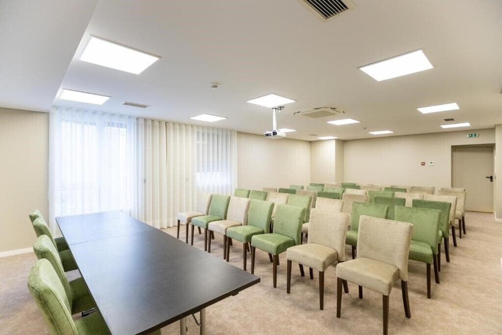 Картинка Avenida Boutique Hotel 4*