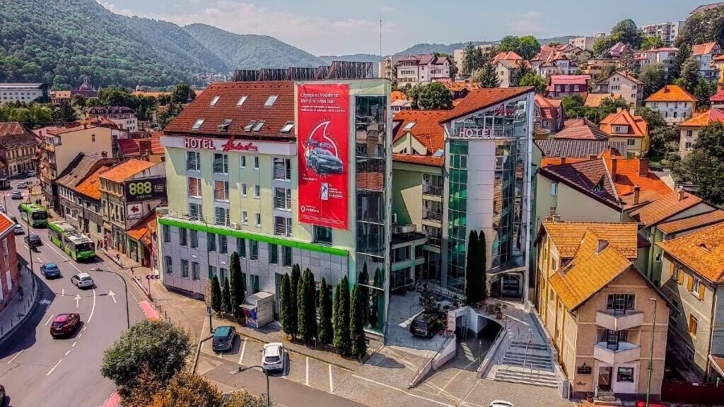 Отель Ambient Hotel 4*