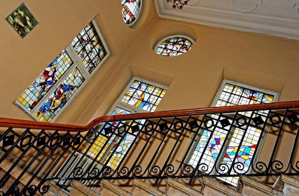 Фотографія Coroana 2*