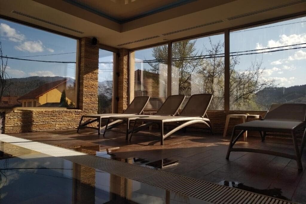 Картинка Belvedere Hotel Brasov 4*