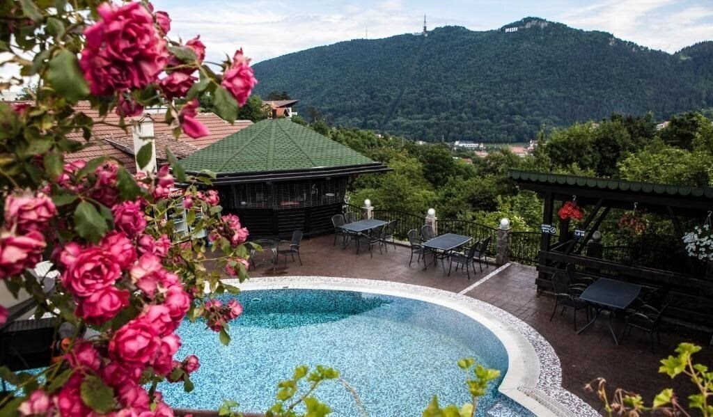 Фото Grand Hotel Belvedere Brasov 4*