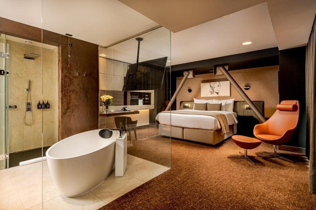 Фото Kronwell Brasov Hotel 4*