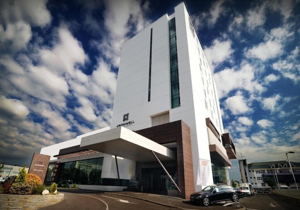 Фотографія Kronwell Brasov Hotel 4*