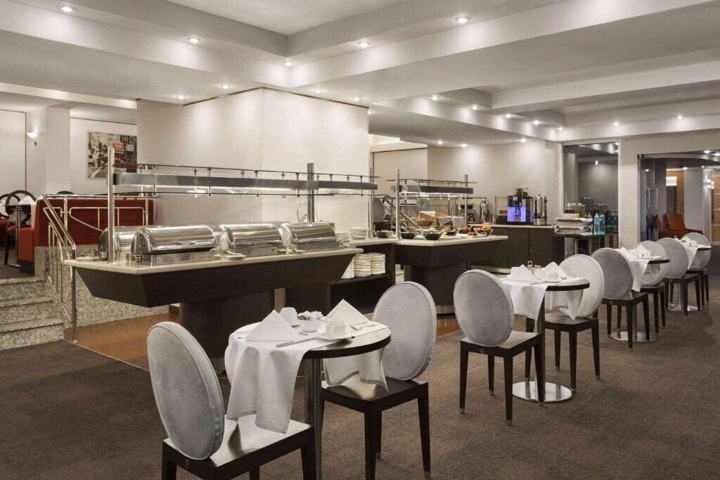 Зображення Ramada by Wyndham Bucharest Parc Hotel 4*