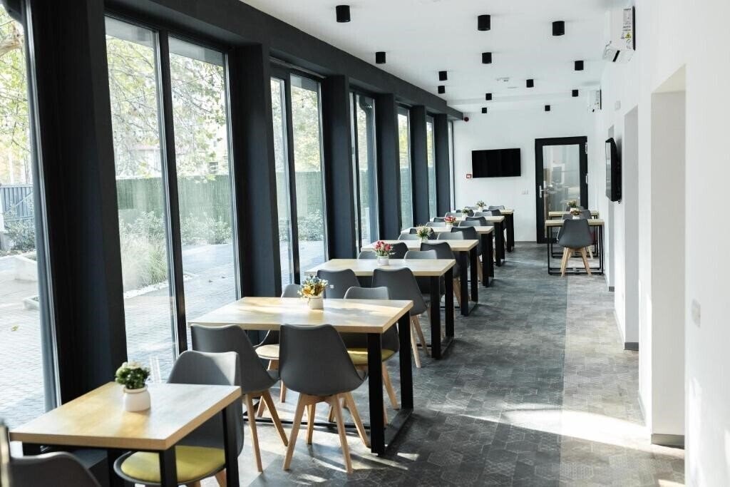 Фотографія Johann Strauss 3*