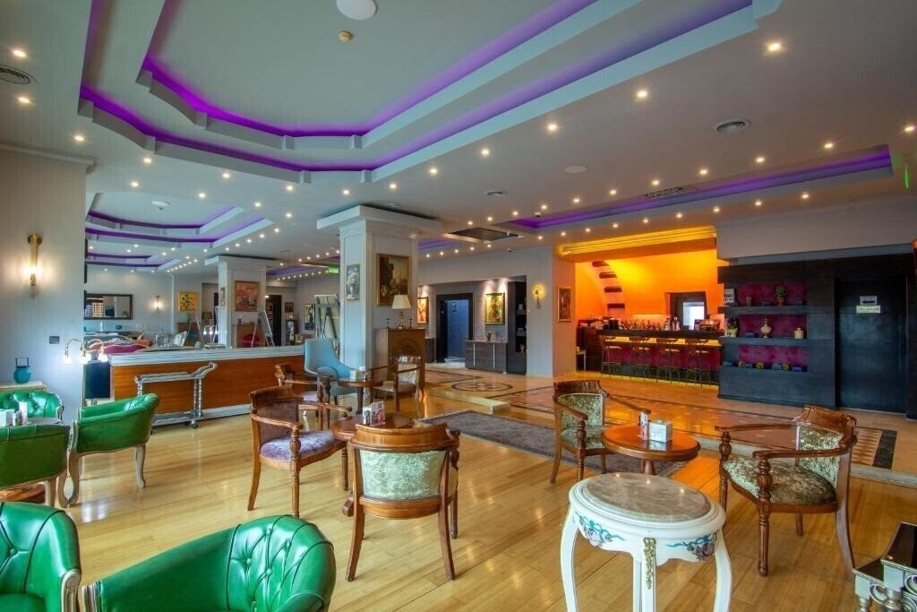 Фотографія Phoenicia Express 4*