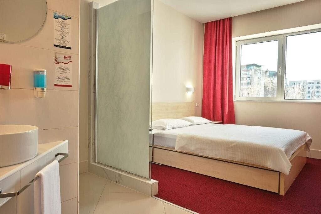 Готель Hello Hotels Gara de Nord 2*