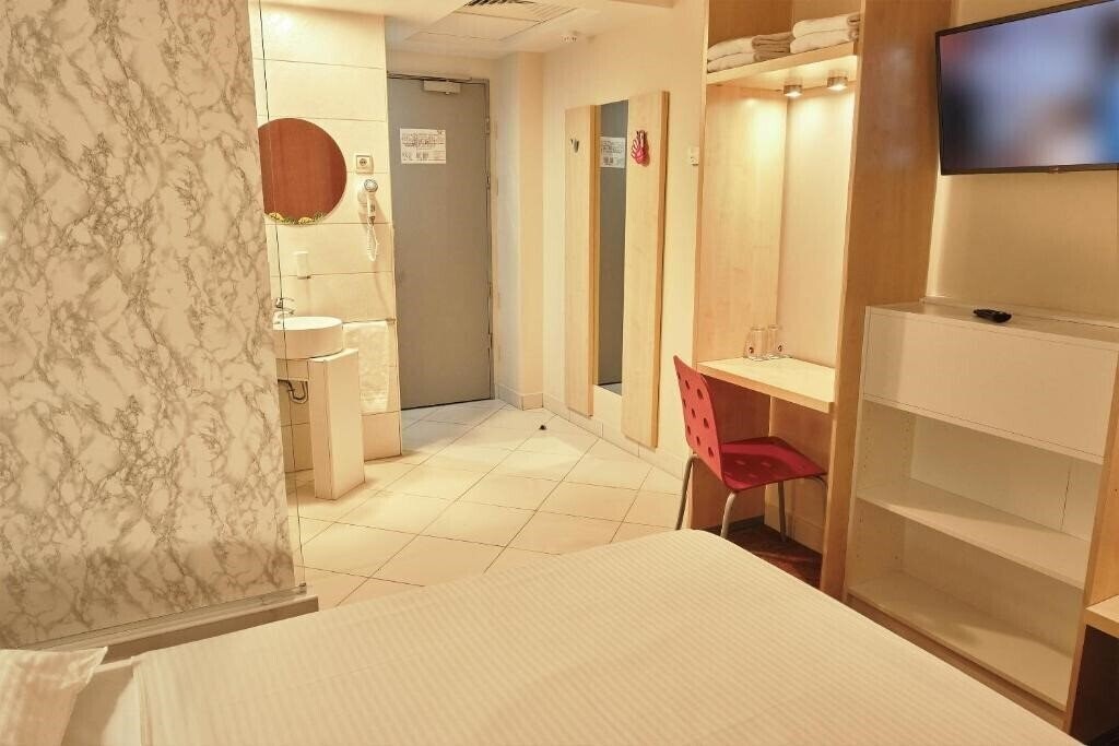 Зображення Hello Hotels Gara de Nord 2*