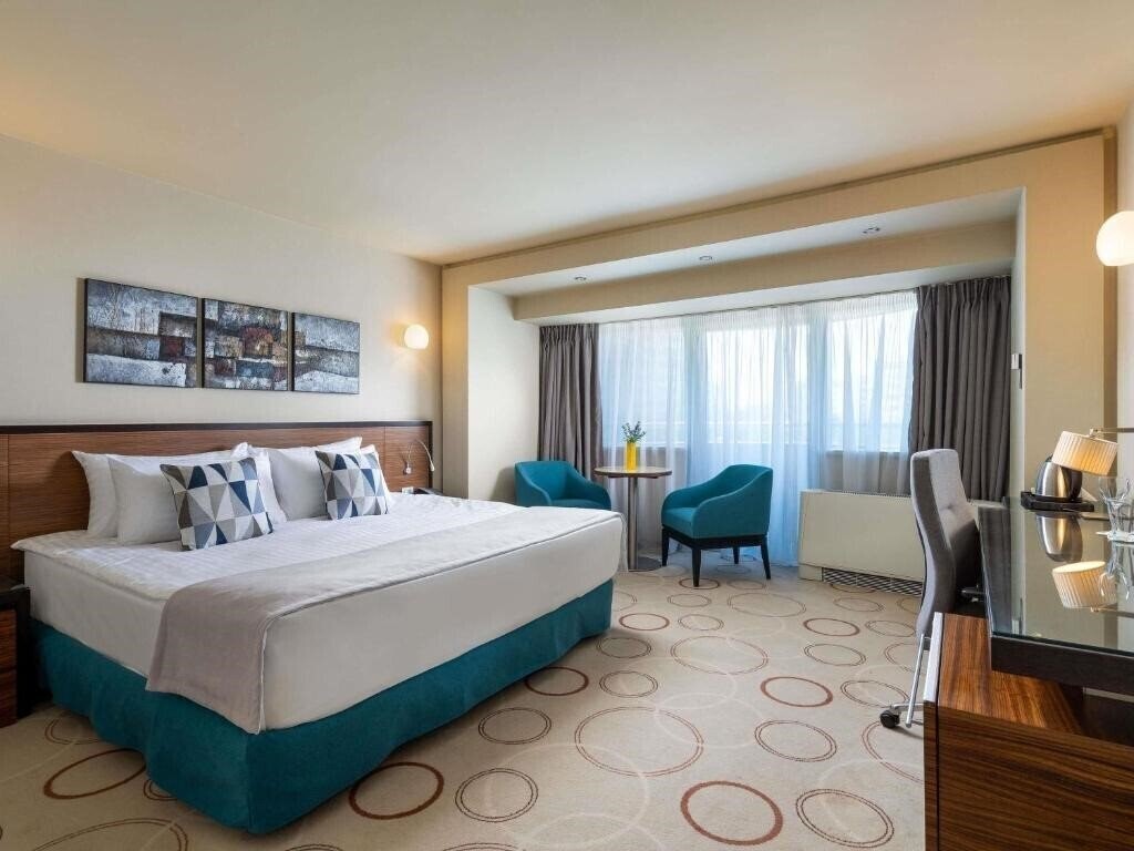 Фото Bucharest City Unirii Square 4*