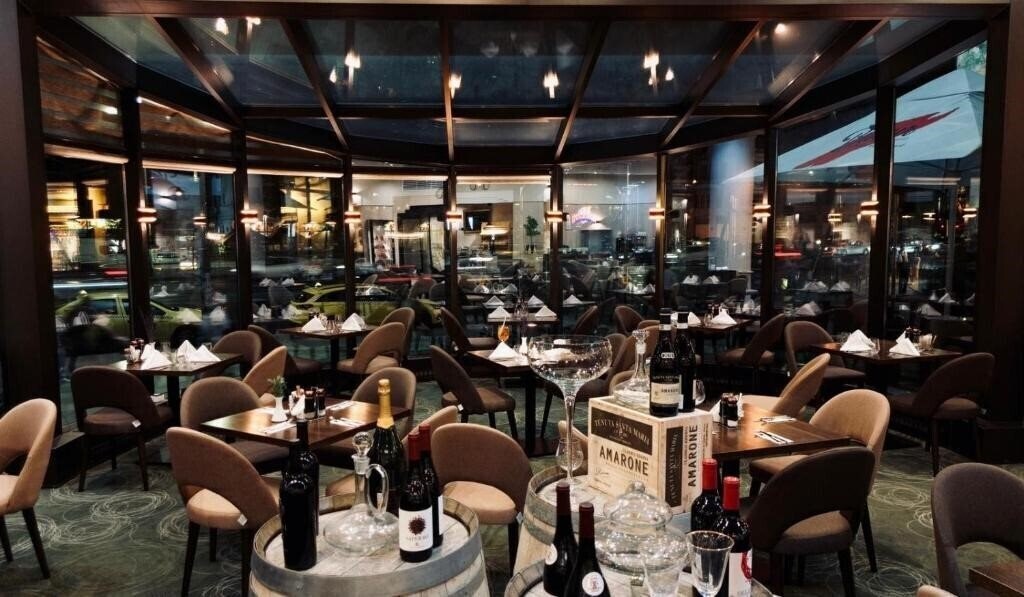 Фотографія Grand Hotel Bucharest 5*